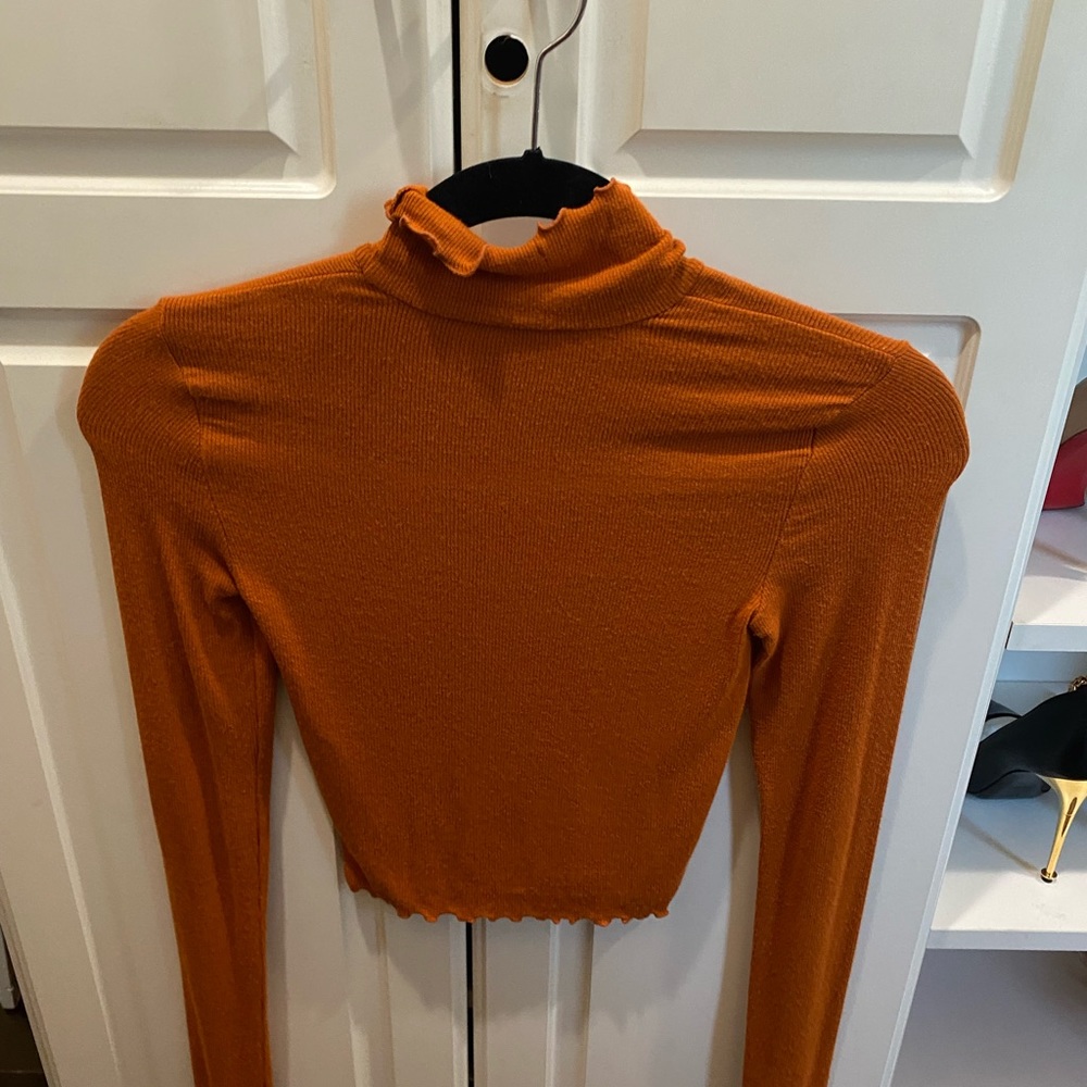 Aritizia top